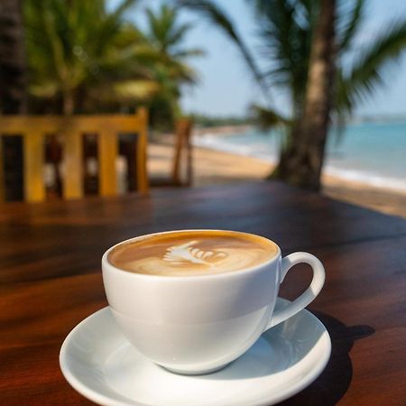 Serenity Beach Cabanas Tangalle Bagian luar foto