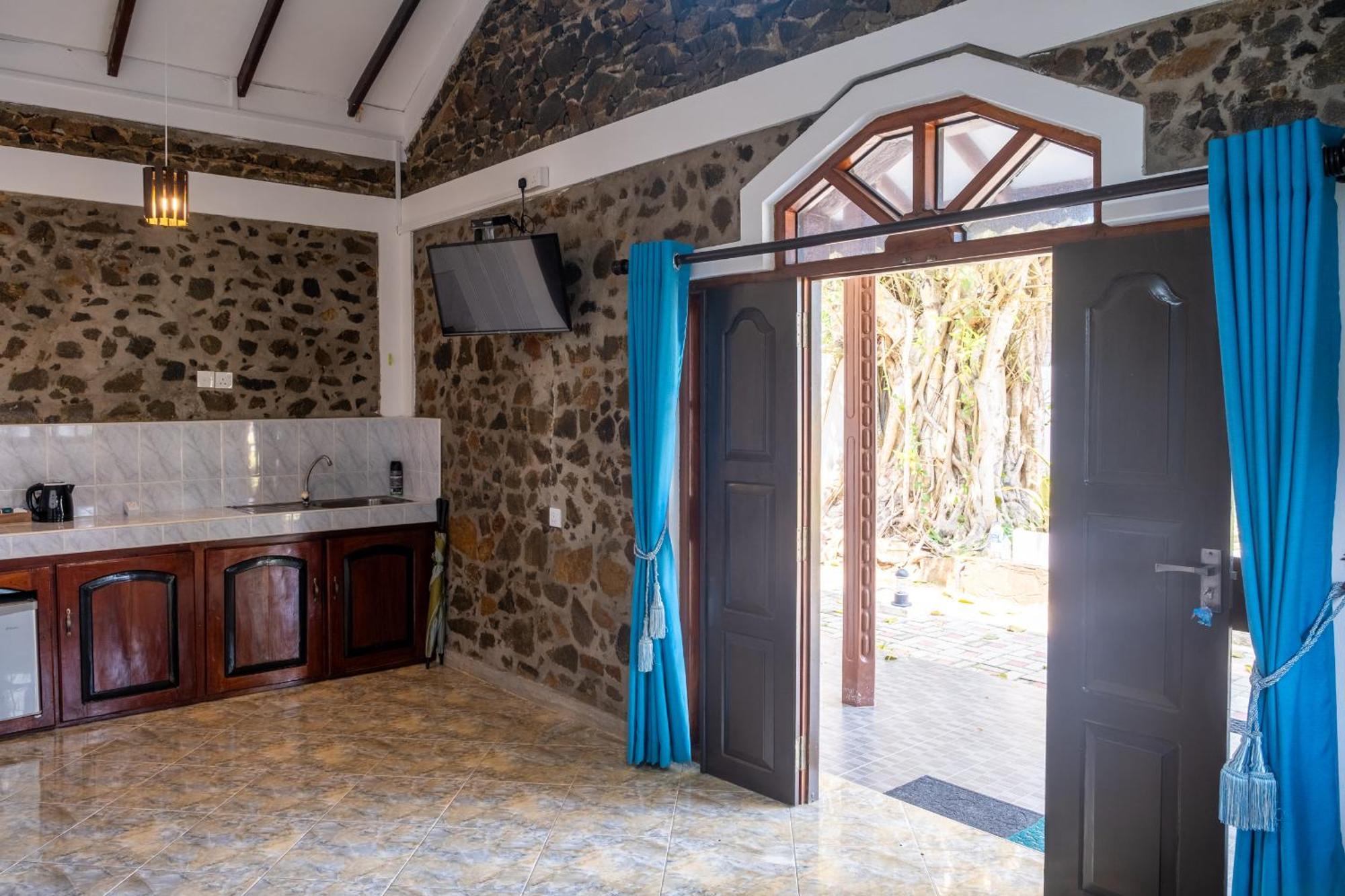 Serenity Beach Cabanas Tangalle Bagian luar foto