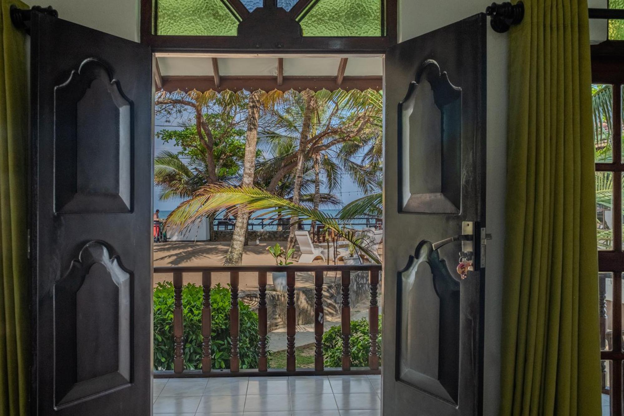 Serenity Beach Cabanas Tangalle Bagian luar foto